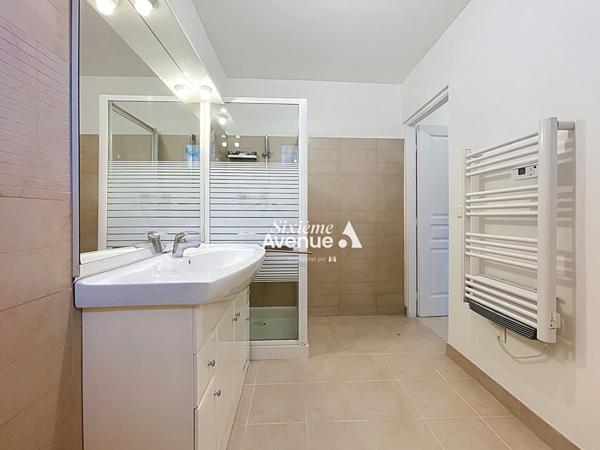 Maison 5 pièces 155.1 m2