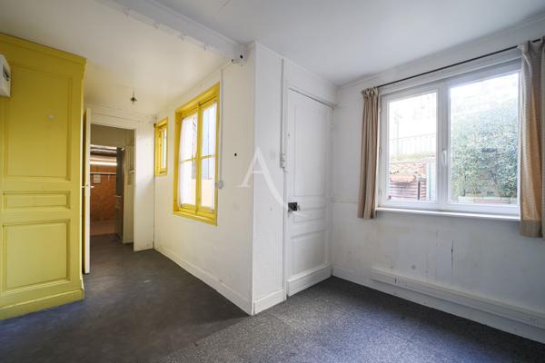 Maison avec courette