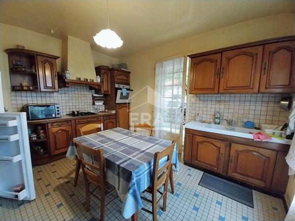 Jolie maison à rénover à flan de côteaux