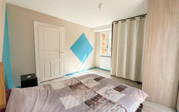 Maison à vendre    5 pièces •  Le Monastère