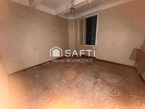 Maison de village d'environ 70m² à rénover