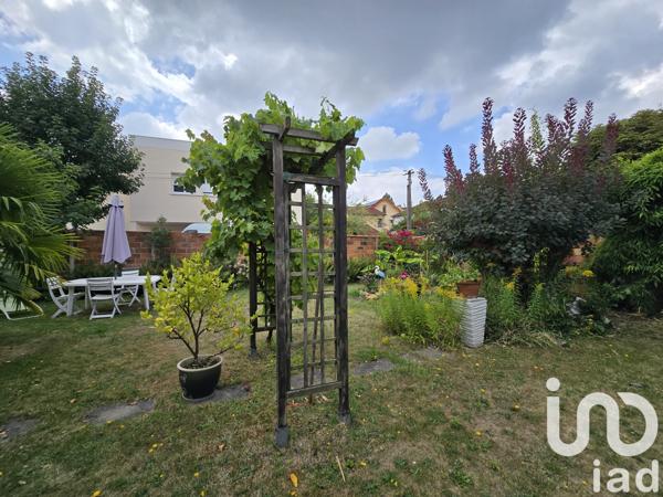 Maison à vendre 5 pièces 105,71 m² Villemomble