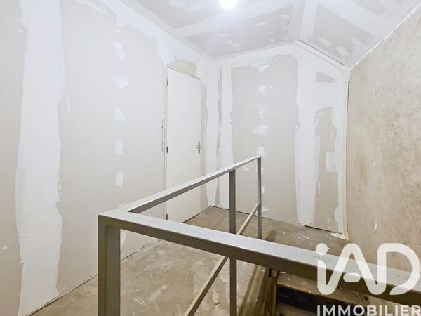 Location maison 3 pièces 67 m² Saint-Julien-du-Sault