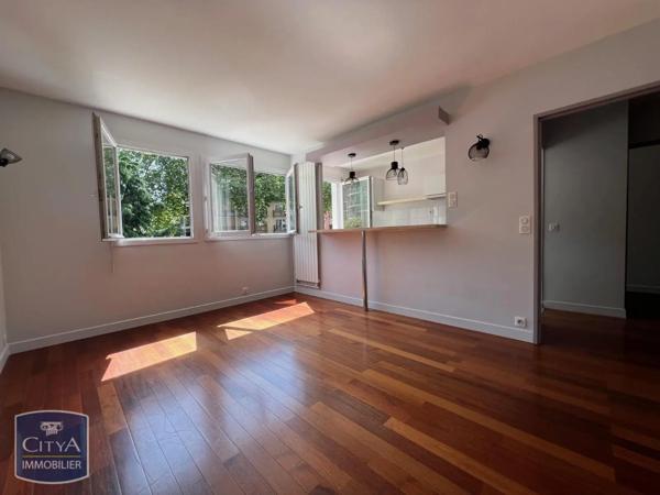 Appartement à louer 2 pièces 46.52m² Saint-Maurice (94410)