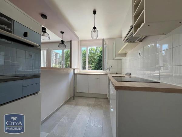 Appartement à louer 2 pièces 46.52m² Saint-Maurice (94410)