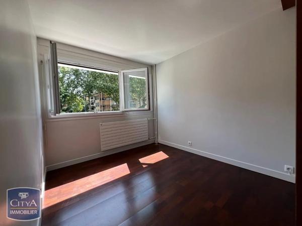 Appartement à louer 2 pièces 46.52m² Saint-Maurice (94410)