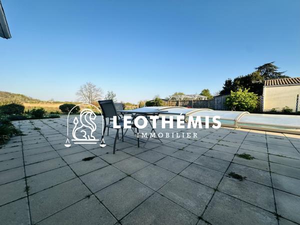 ÉLÉGANTE MAISON DE CARACTÈRE ENTIÈREMENT RÉNOVÉE