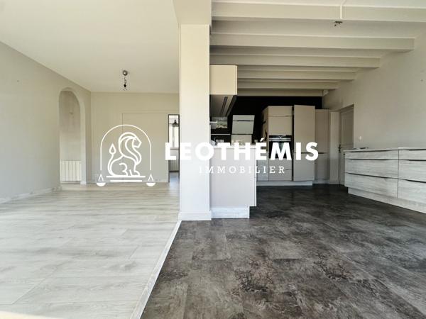 ÉLÉGANTE MAISON DE CARACTÈRE ENTIÈREMENT RÉNOVÉE