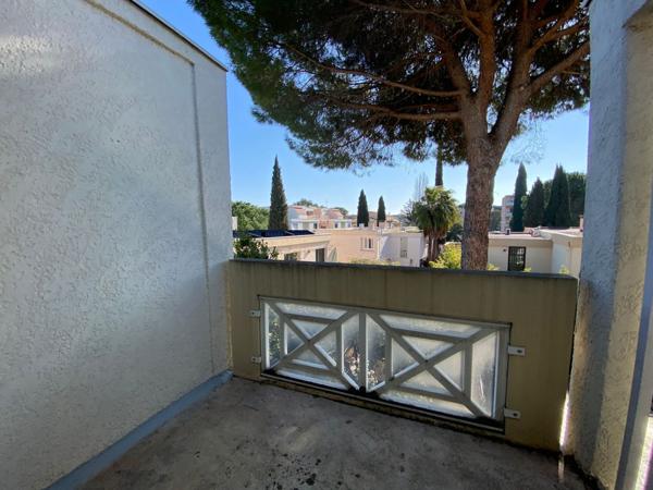 ECOLE INFIRMIERE/PERE SOULAS - Appartement 2 pièces