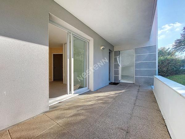 Orvault Haute Vallée - Mulonnière : En vente Superbe Appartement de 75M² en rez de jardin avec terrasse couverte, parfaitement agencé : 4 placards intérieurs, 1 cellier, 1 cave, 1 garage clos.