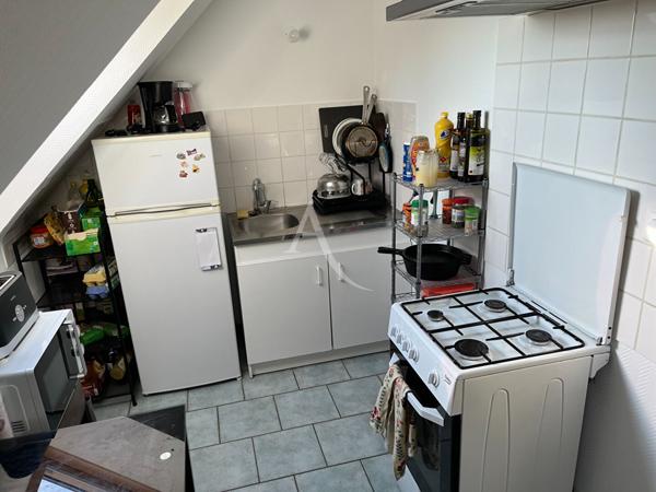 ST LAURENT EN GATINES - APPT T2