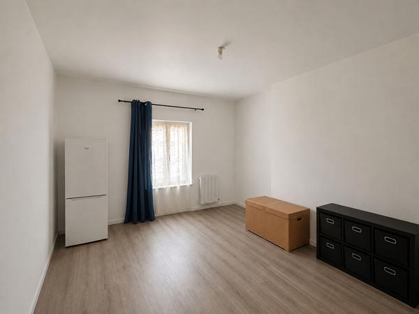 Ancien Restaurant - 2 appartements - Idéal investisseur ou projet professionnel