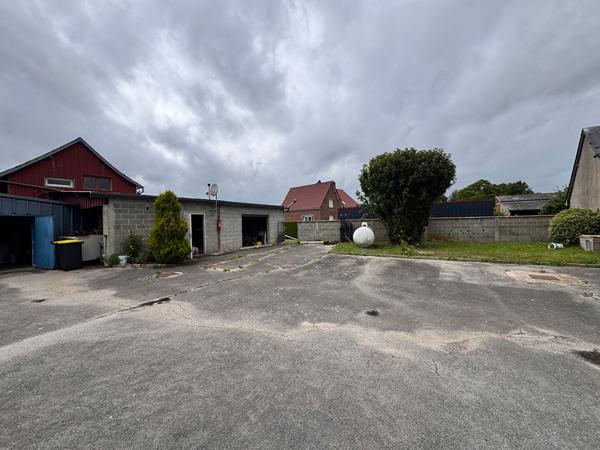 Ancien Restaurant - 2 appartements - Idéal investisseur ou projet professionnel