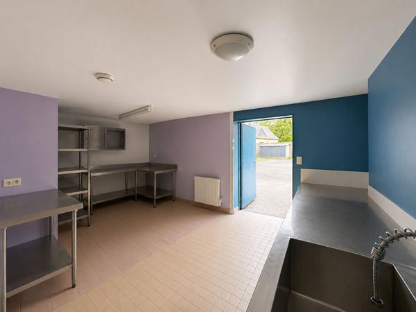 Ancien Restaurant - 2 appartements - Idéal investisseur ou projet professionnel
