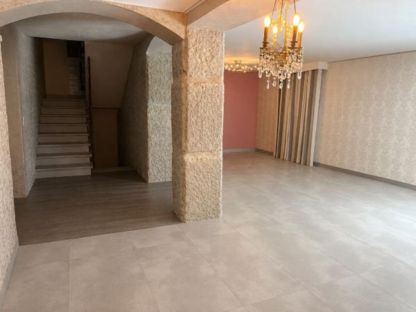Maison 230 m² à Veynes