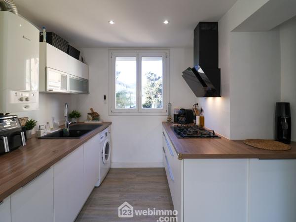 Appartement 79 m² à Marseille 13009