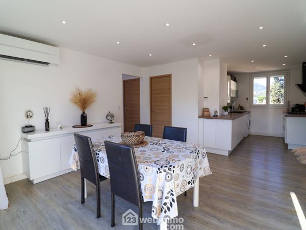 Appartement 79 m² à Marseille 13009
