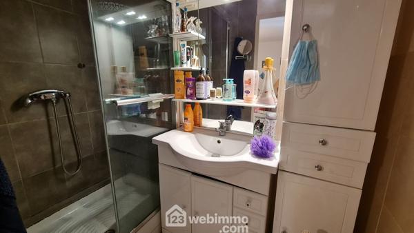Villas 178 m² à Gonfaron 83590