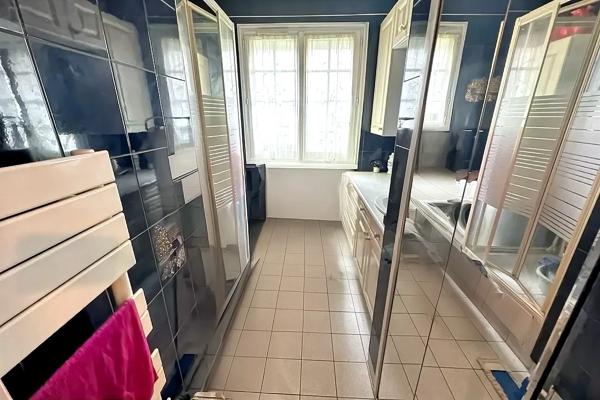 Maison plain-pied 100 m2 avec garage à Belloy-en-france