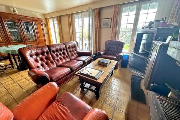 Maison plain-pied 100 m2 avec garage à Belloy-en-france