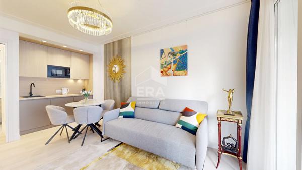 NICE - DÉBUT AVENUE DES FLEURS : MAGNIFIQUE 2 PIÈCES AVEC BALCON EST