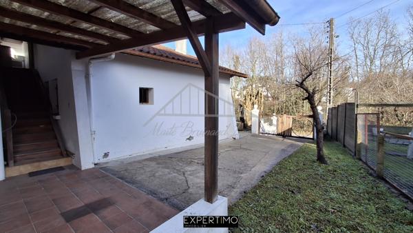 Arcangues (64200) Maison 2 logements et garage à rénover à Arcangues