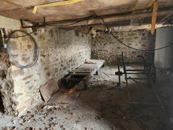 Etagnac - Maison à rénover, terrain à bâtir et terrain à vendre Etagnac