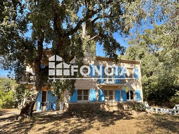 À vendre Maison 8 pièces 175 m² - La Londe-les-maures 83250