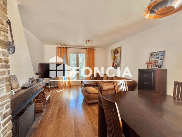 À vendre Maison 8 pièces 175 m² - La Londe-les-maures 83250