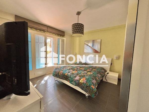 À vendre Maison 8 pièces 175 m² - La Londe-les-maures 83250