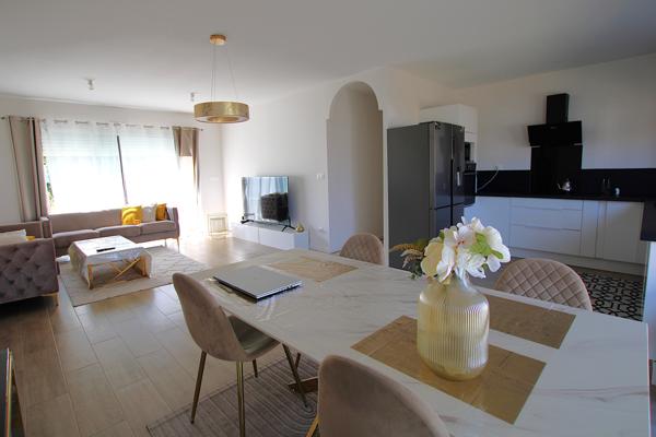 Maison neuve de plain pied proche toutes commodités