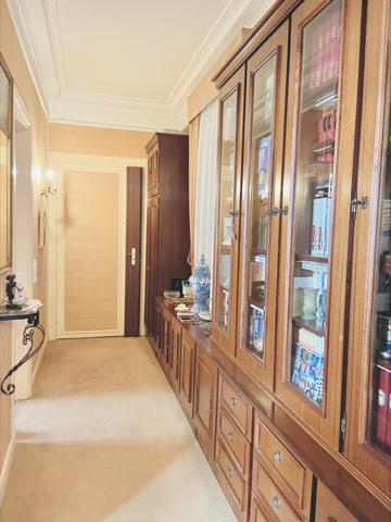 Appartement 5 pièces de 98 m2 Limite Enghien Les Bains