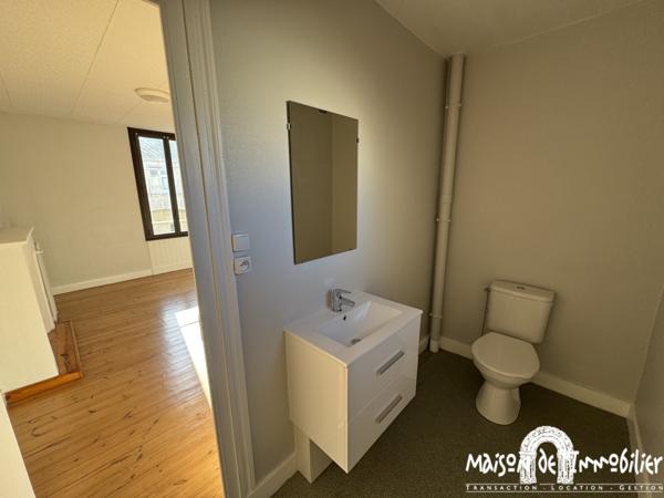 Location Maison de ville - 4 pièces - 100m² - Grande cour - COGNAC