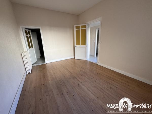 Location Maison de ville - 4 pièces - 100m² - Grande cour - COGNAC