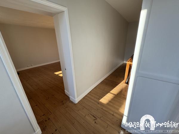 Location Maison de ville - 4 pièces - 100m² - Grande cour - COGNAC