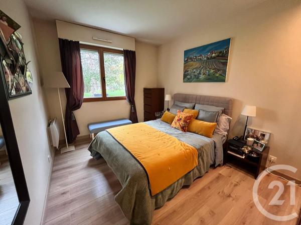 Appartement F3 à vendre  3 pièces - 65 m2 EVRY - 91