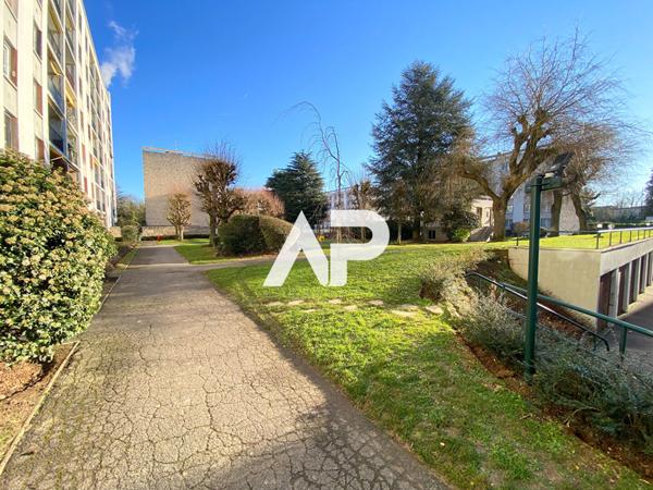 Appartement Montmorency 4 pièce(s) 83 m2 €290 000 ** - Référence 1192