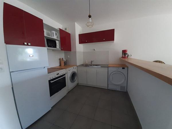 SECTEUR RUE DES GRANDES PANNES - APPARTEMENT T3 MEUBLE - DISPO 19/04/2025