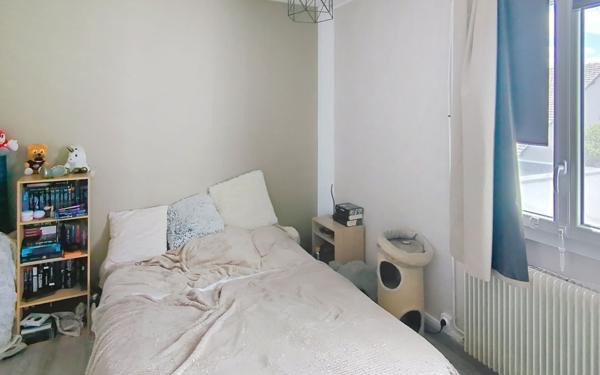 Maison à vendre    4 pièces • 77,41 m2 Saint-Jean-de-la-Ruelle