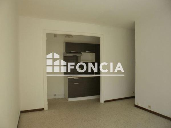 Location Studio 24.23 m² - LA RENARDIERE Les Pennes De Mirabeau 13170