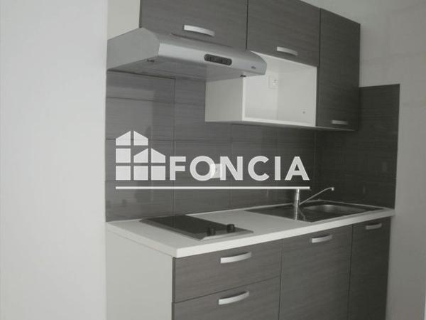 Location Studio 24.23 m² - LA RENARDIERE Les Pennes De Mirabeau 13170