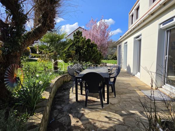 Maison traditionnelle de 166 m²