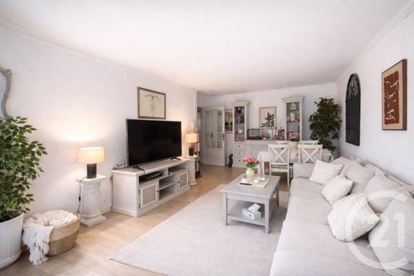 Appartement F5 à vendre  5 pièces - 104,66 m2 ERAGNY SUR OISE - 95