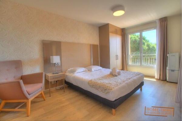 A louer -Fréjus centre- appart hôtel meublé ou non-résidence neuve de standing