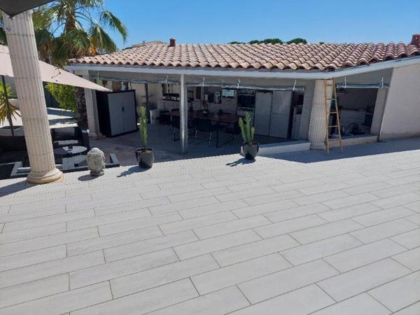 Villa Saint Aunes 7 pièces 203 m2habitable sur1093m² Piscine+Pool House+local piscine et double garage