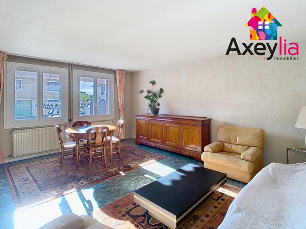 Roanne (42300) A VENDRE- ROANNE - MAISON DE PLAIN-PIED AVEC GARAGE DOUBLE INDÉPENDANT SUR TERRAIN CLOS DE 480 M2