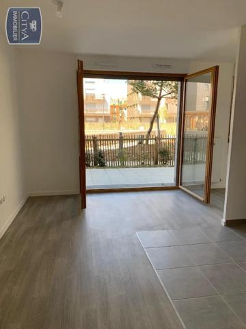 Appartement à louer 1 pièce 32.4m² Bussy-Saint-Georges (77600)