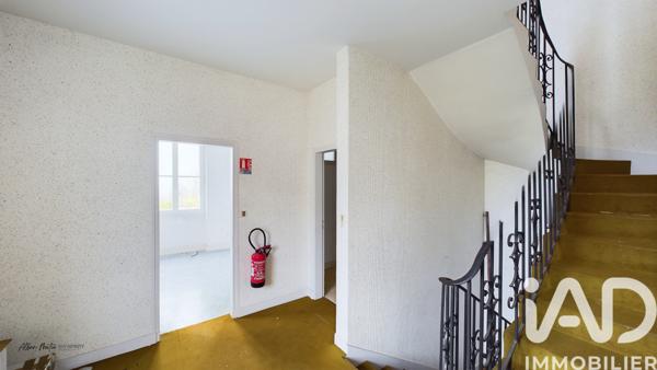 Immeuble à vendre 97 m² Sainte-Maure-de-Touraine