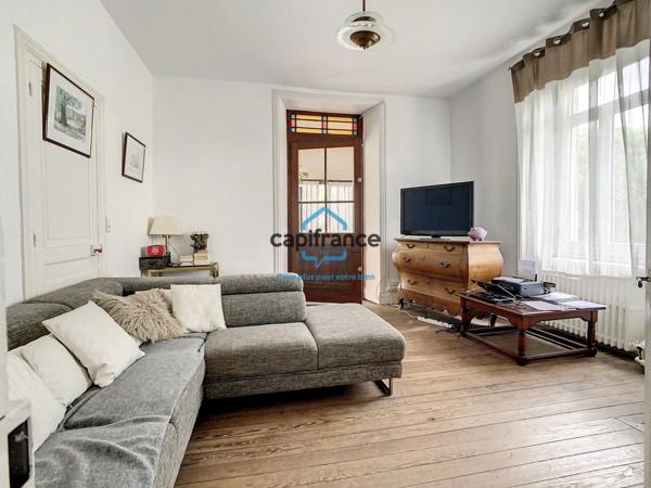 Dpt Ardèche (07), à vendre maison P8 sur 139 m² - Terrain de 599,00 m²