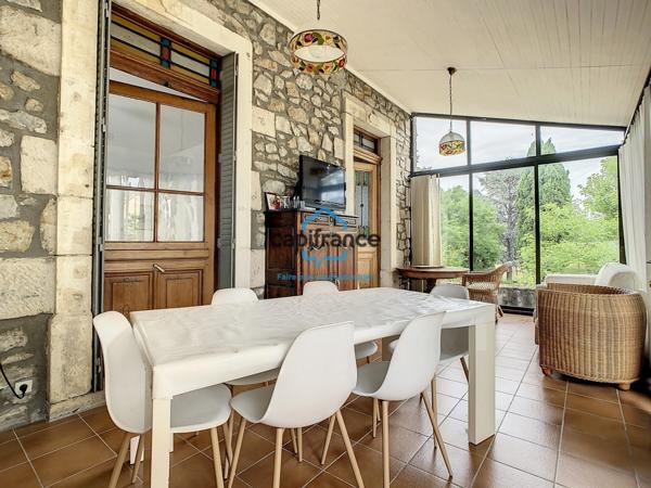 Dpt Ardèche (07), à vendre maison P8 sur 139 m² - Terrain de 599,00 m²